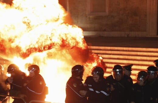ΑΛΒΑΝΙΑ ΕΝΤΙ ΡΑΜΑ ΜΟΛΟΤΟΦ