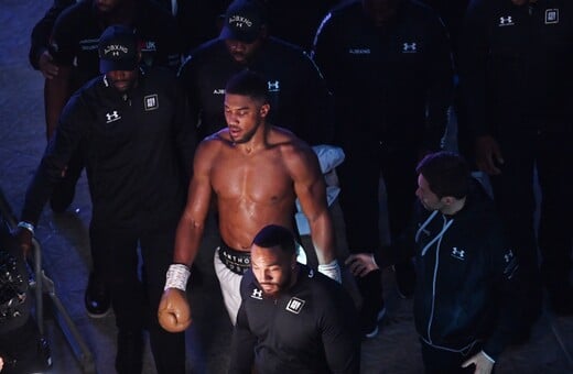 ANTHONY JOSHUA ΤΡΟΧΑΙΟ ΝΙΓΗΡΙΑ ΠΥΓΜΑΧΟΣ