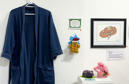 Άνοιξε το Museum of Bad Gifts στο Τορόντο - «Εκεί όπου τα αμήχανα δώρα βρίσκουν τη θέση τους»