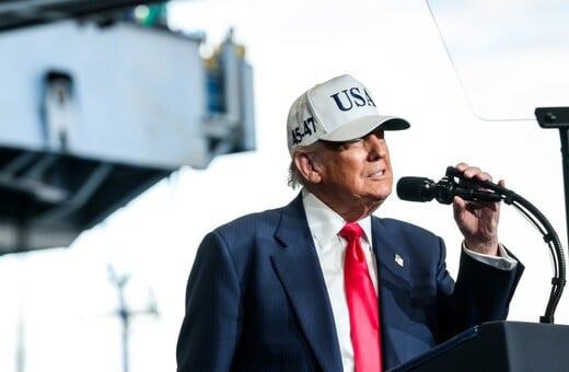 ΤΡΑΜΠ ΜΑΔΟΥΡΟ ΒΕΝΕΖΟΥΕΛΑ