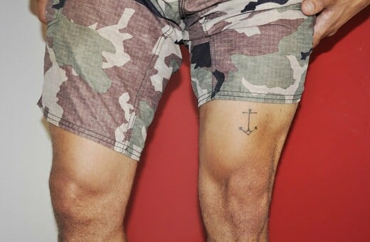 Συνδέονται τα τατουάζ με τον καρκίνο; Τι δείχνει πρόσφατη μελέτη για το μαύρο μελάνι και τι περιέχει