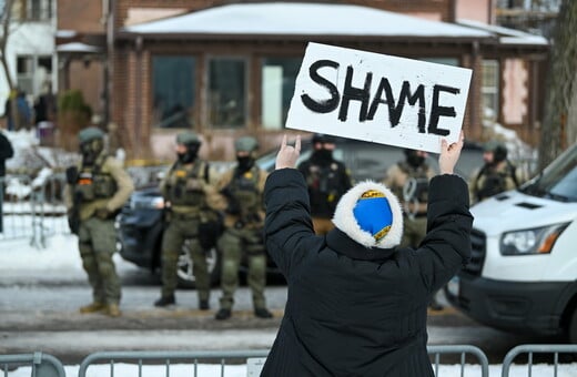 Μινεάπολη: Τι πρέπει να γνωρίζετε για τον θανάσιμο πυροβολισμό μίας γυναίκας από έναν αξιωματικό της ICE