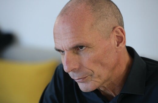 Γιάνης Βαρουφάκης: «Με δαιμονοποιήσουν επειδή τόλμησα να απαντήσω ειλικρινά σε νέους ανθρώπους» 
