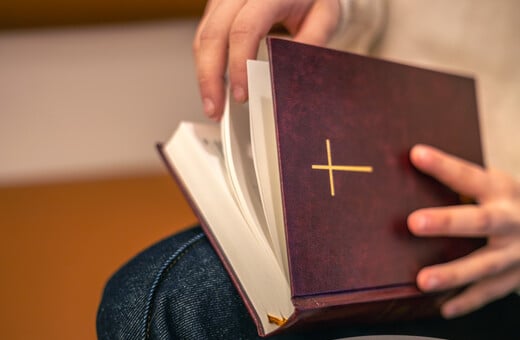 ΒΙΒΛΟΣ ΒΡΕΤΑΝΙΑ ΝΕΟΙ ΧΡΙΣΤΙΑΝΙΣΜΟΣ