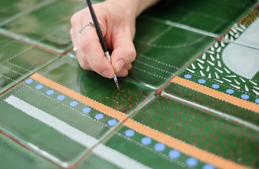 Τα πλακάκια της είναι έργα τέχνης