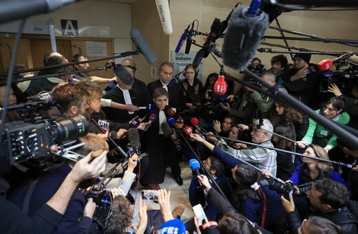 ΝΤΟΜΙΝΙΚ ΠΕΛΙΚΟ ΒΙΑΣΜΟΣ ΓΑΛΛΙΑ