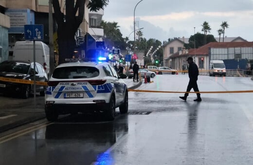 ΚΥΠΡΟΣ ΛΑΡΝΑΚΑ ΠΥΡΟΒΟΛΙΣΜΟΙ