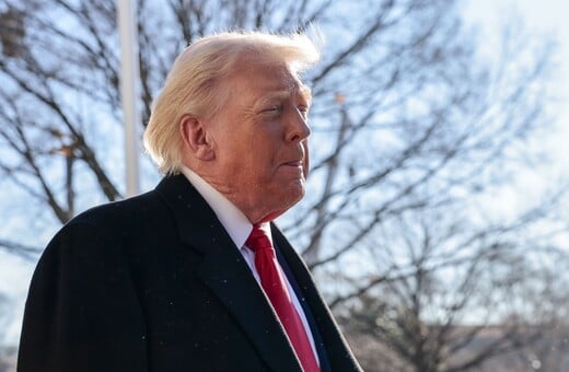 ΝΤΟΝΑΛΝΤ ΤΡΑΜΠ ΓΡΟΙΛΑΝΔΙΑ ΔΑΣΜΟΙ