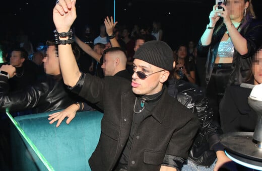 Τάσος Ξιαρχό: «Εγώ δεν είμαι γκέι, είμαι στρέιτ ομοφυλόφιλος και αυτό τσαντίζει»