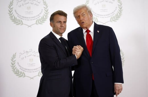 ΤΡΑΜΠ ΜΑΚΡΟΝ ΜΗΝΥΜΑ ΓΡΟΙΛΑΝΔΙΑ