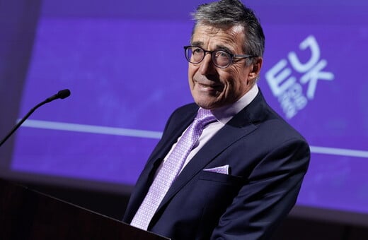 ΤΡΑΜΠ ΝΑΤΟ ΡΑΣΜΟΥΣΕΝ ΝΤΑΒΟΣ