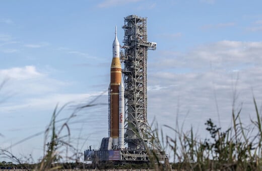 NASA ARTEMIS II ARTEMIS I