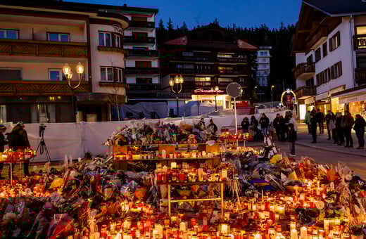 ΕΛΒΕΤΙΑ CRANS MONTANA ΦΩΤΙΑ