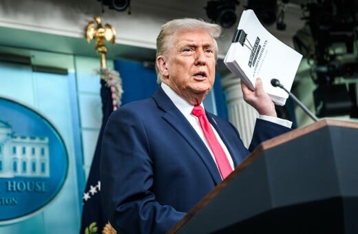 ΤΡΑΜΠ ΑΦΓΑΝΙΣΤΑΝ ΑΝΤΙΔΡΑΣΕΙΣ