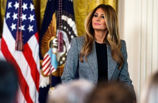 ΜΕΛΑΝΙΑ ΤΡΑΜΠ ΒΡΕΤΑΝΙΑ ΝΤΟΚΙΜΑΝΤΕΡ