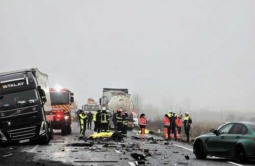 Τροχαίο στη Ρουμανία: Σε κατάσταση σοκ ο οδηγός της νταλίκας - «Δεν έχω ξαναδεί κάτι τέτοιο»