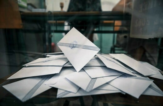 ΔΗΜΟΣΚΟΠΗΣΗ MRB ΠΑΣΟΚ