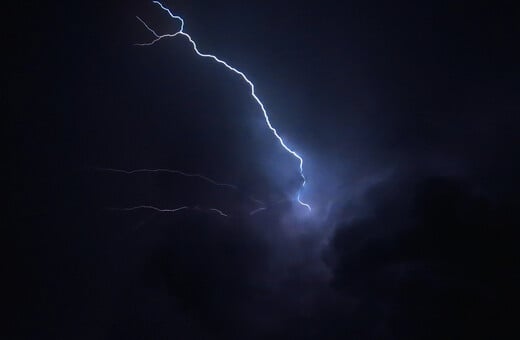 Κακοκαιρία: Κόκκινος συναγερμός για 4 περιφέρειες - Πού αναμένονται ισχυρά φαινόμενα