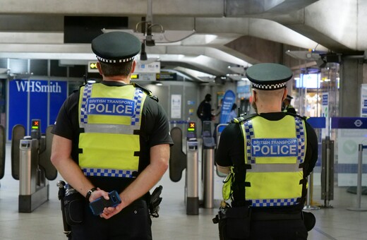 ΜΕΓΑΛΗ ΒΡΕΤΑΝΙΑ ΣΥΜΒΑΝ ΠΑΝΕΠΙΣΤΗΜΙΟ CAMPUS