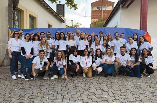 ΕΛΑΪΣ- Unilever Hellas: «Στην ΕΛΑΪΣ-Unilever Hellas οι άνθρωποί µας αποτελούν το σηµαντικότερο κεφάλαιο της εταιρείας»