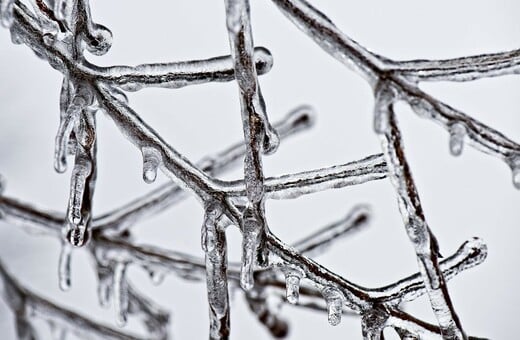 Καιρός: Βροχές και καταιγίδες σήμερα - Νέα επιδείνωση και κρύο από την Κυριακή