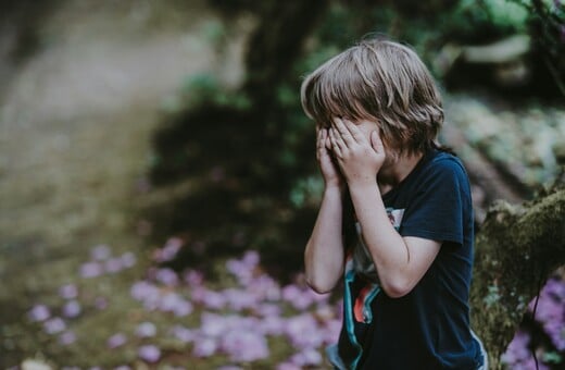 ΛΑΜΙΑ ΕΓΚΑΤΑΛΕΙΨΗ ΜΗΤΕΡΑ ΠΑΙΔΙ ΑΥΤΙΣΜΟΣ