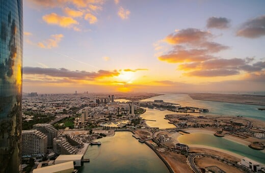 ΕΥΡΩΠΑΙΟΙ ΤΑΞΙΔΙΩΤΕΣ ΑΣΙΑ ΗΑΕ ΗΠΑ