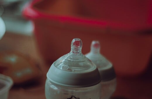 ΕΟΦ: Ανάκληση παρτίδων προϊόντων βρεφικού γάλακτος