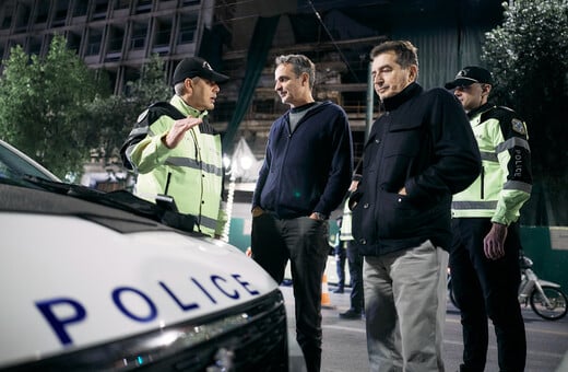 Νύχτες με φεγγάρι και αλκοτέστ