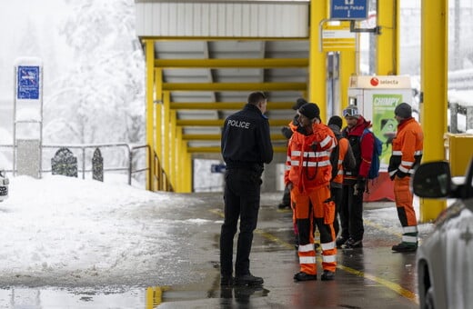 ΕΛΒΕΤΙΑ ΤΡΕΝΟ ΕΚΤΡΟΧΙΑΣΜΟΣ