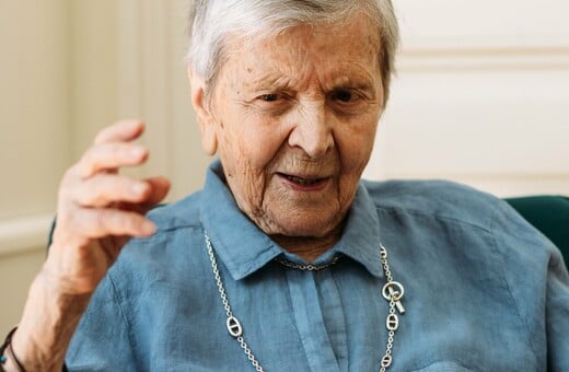 Ελένη Γλύκατζη-Αρβελέρ (1926 - 2026) : «Πάντοτε με κοιτούσαν οι καλύτεροι και επιθυμούσα να τους μοιάσω»