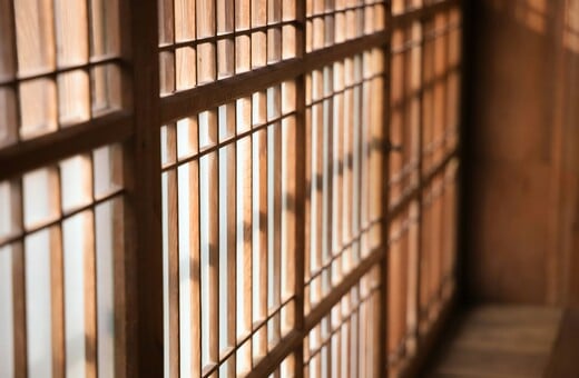 ΦΥΛΑΚΕΣ ΔΟΜΟΚΟΥ ΔΟΛΟΦΟΝΙΑ