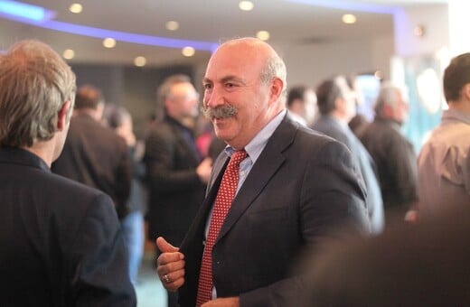 ΧΡΗΣΤΟΣ ΜΑΥΡΙΚΗΣ ΔΙΚΗ ΑΝΑΒΟΛΗ ΚΡΑΤΟΥΜΕΝΟΣ