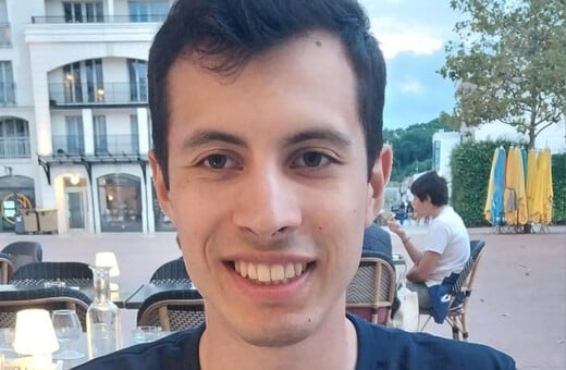 ΑΚΡΟΔΕΞΙΟΣ ΓΑΛΛΙΑ ΘΑΝΑΤΟΣ ΑΝΥΠΟΤΑΚΤΗ ΓΑΛΛΙΑ