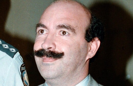 ΧΡΗΣΤΟΣ ΜΑΥΡΙΚΗΣ ΔΙΚΗ ΠΥΡΟΒΟΛΙΣΜΟΙ