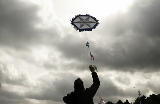 ΜΑΡΟΥΣΑΚΗΣ ΚΑΙΡΟΣ ΚΑΘΑΡΑ ΔΕΥΤΕΡΑ