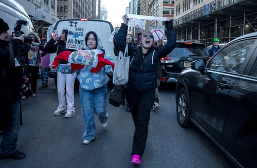 ICE ΗΠΑ ΤΡΑΜΠ ΕΠΕΚΤΑΣΗ ΕΞΟΥΣΙΩΝ ΜΕΤΑΝΑΣΤΕΣ ΜΕΤΑΝΑΣΤΕΥΣΗ