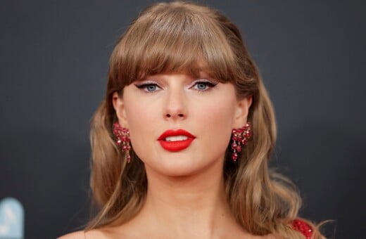 TAYLOR SWIFT ΠΩΛΗΣΕΙΣ ΚΑΛΛΙΤΕΧΝΙΣ