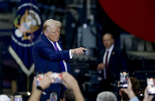 ΕΥΡΩΠΗ ΟΠΛΑ ΝΤΟΝΑΛΝΤ ΤΡΑΜΠ ΗΠΑ ΕΥΡΩΠΑΪΚΗ ΕΝΩΣΗ