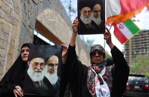 ΙΡΑΝ ΝΤΟΝΑΛΝΤ ΤΡΑΜΠ ΑΛΙ ΧΑΜΕΝΕΪ