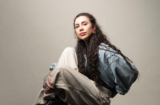 «Κοιμάμαι και ξυπνάω με το άγχος των 300.000 followers»