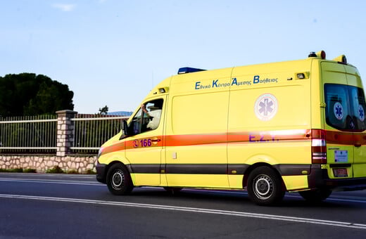 ΜΑΘΗΤΗΣ ΑΓΙΟΣ ΠΑΝΤΕΛΕΗΜΟΝΑΣ ΕΠΙΘΕΣΗ ΜΑΧΑΙΡΙ ΤΡΑΥΜΑΤΙΣΜΟΣ