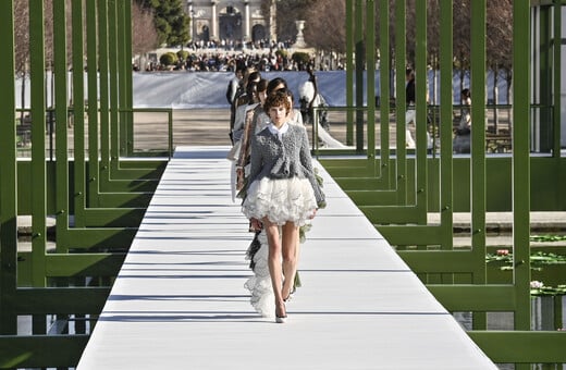 Αποθέωση του Άντερσον στον Dior, στάσιμος ο Βακαρέλο στον Saint Laurent