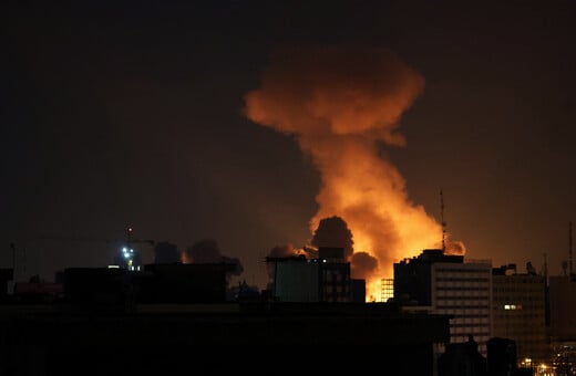 Μέση Ανατολή: Το Ισραήλ βομβαρδίζει Τεχεράνη και Βηρυτό - Oι ΗΠΑ προειδοποιούν για δραματική κλιμάκωση