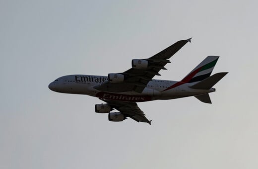 ΑΕΡΟΔΡΟΜΙΟ ΝΤΟΥΜΠΑΪ ΠΤΗΣΕΙΣ ΙΡΑΝ ΜΕΣΗ ΑΝΑΤΟΛΗ