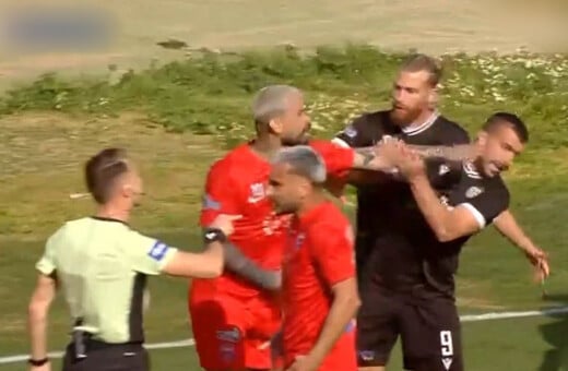 Αγώνας Πανιώνιος - Καλαμάτα: Ποδοσφαιριστής χτύπησε στο πρόσωπο αντίπαλο και αποβλήθηκε