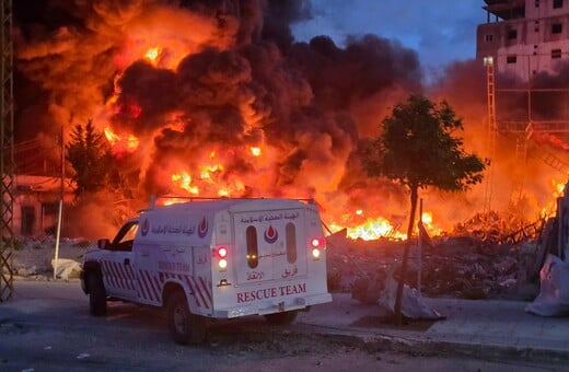Πόλεμος στη Μέση Ανατολή: Τουλάχιστον 400 νεκροί από ισραηλινές αεροπορικές επιδρομές στον Λίβανο