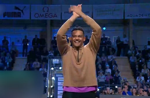 Εμμανουήλ Καραλής: Η viral εμφάνιση στην Ουψάλα υπό τους ήχους του «Ferto»