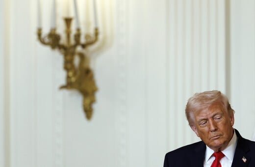 ΙΡΑΝ ΜΕΣΗ ΑΝΑΤΟΛΗ ΝΤΟΝΑΛΝΤ ΤΡΑΜΠ ΣΤΕΝΑ ΤΟΥ ΟΡΜΟΥΖ