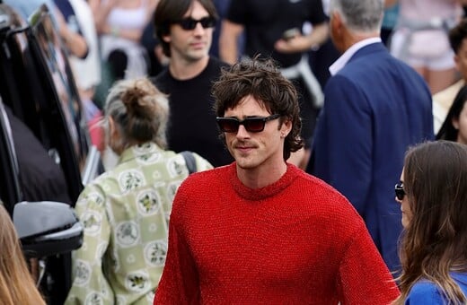 Η Chanel έγινε hip και είναι παντού!